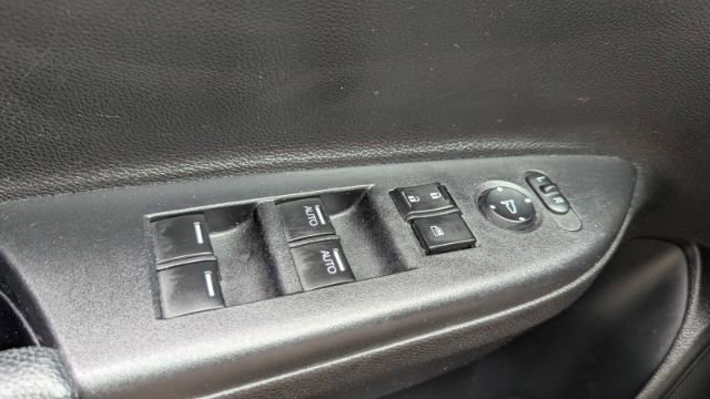 Used 2017 Honda Accord Touring image 33