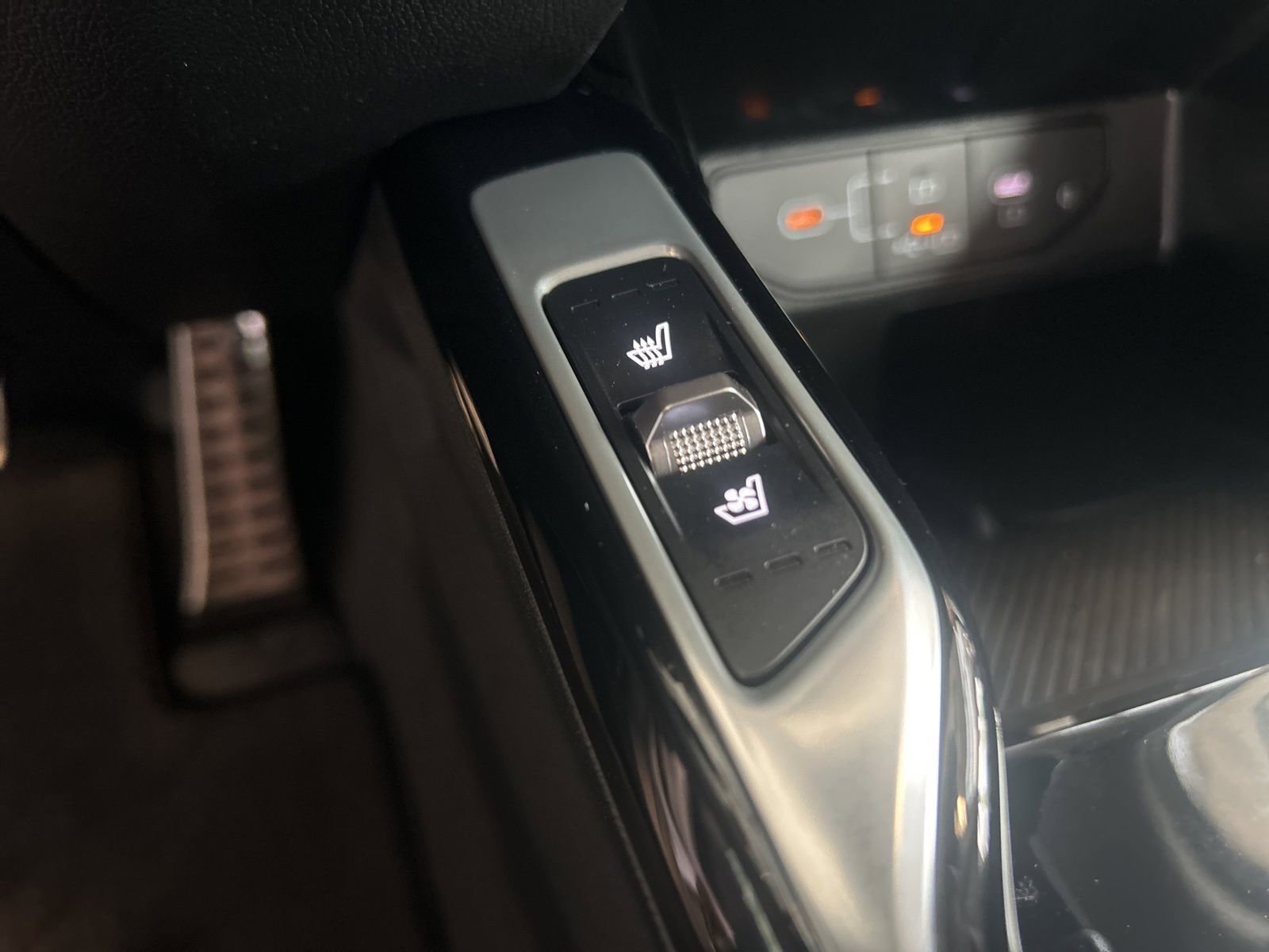 New 2026 Kia Sorento SX image 29