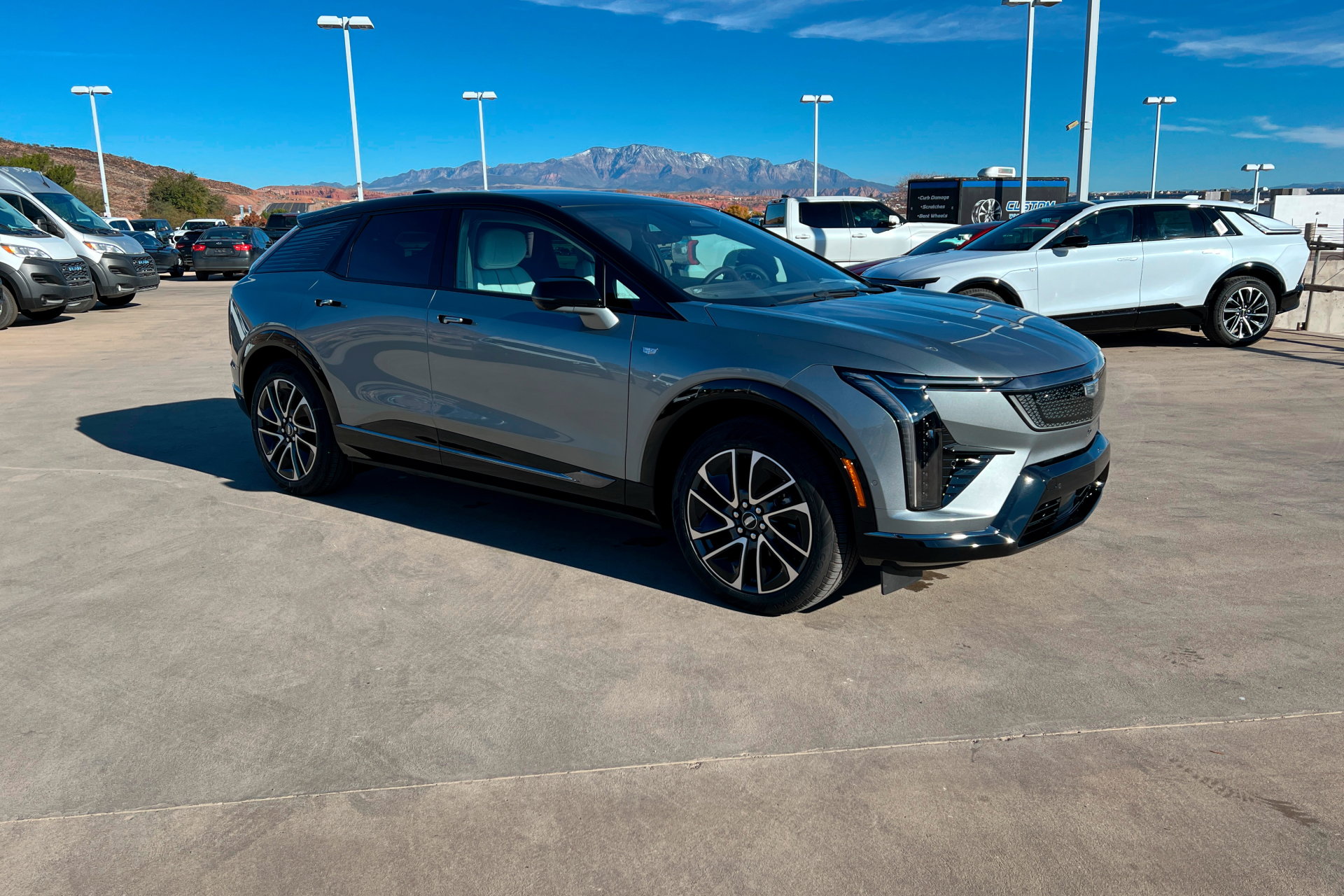 New 2026 Cadillac Optiq Sport 2 w/ LPO, Floor Liner Package image 8