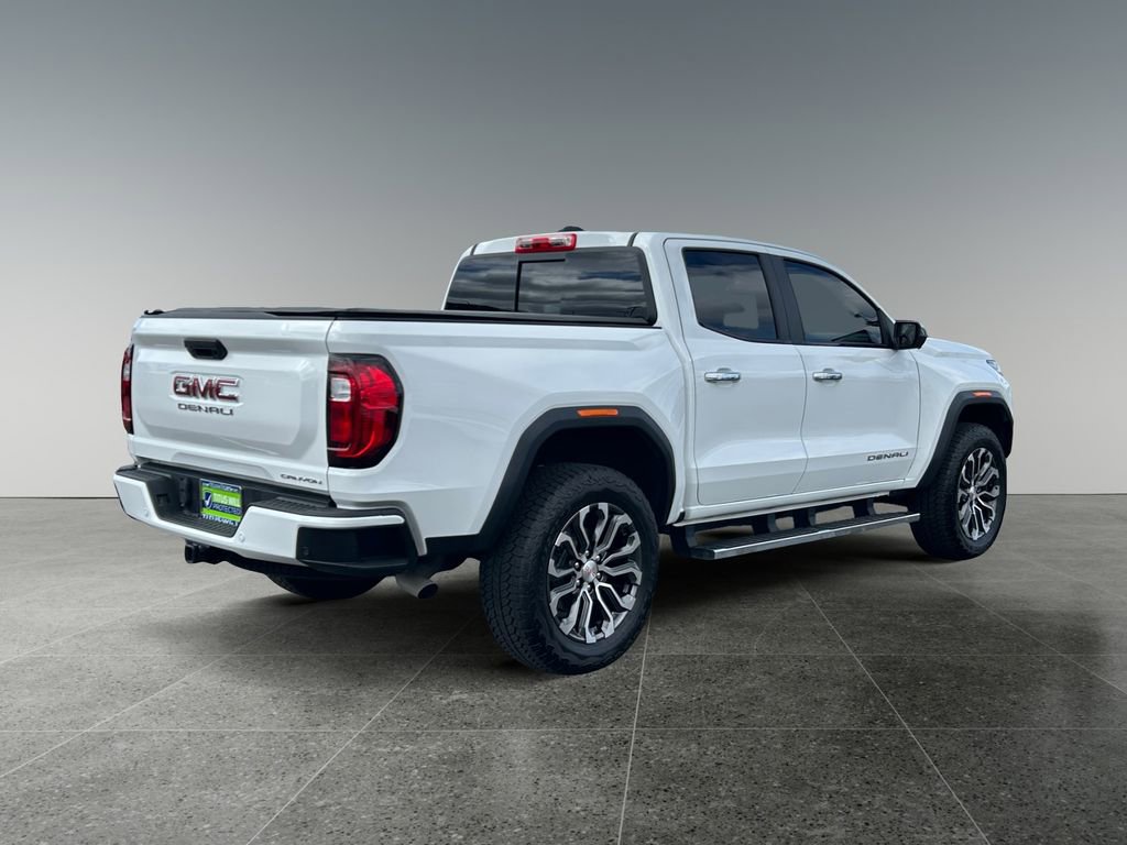 Used 2026 GMC Canyon Denali AWD/4WD image 7