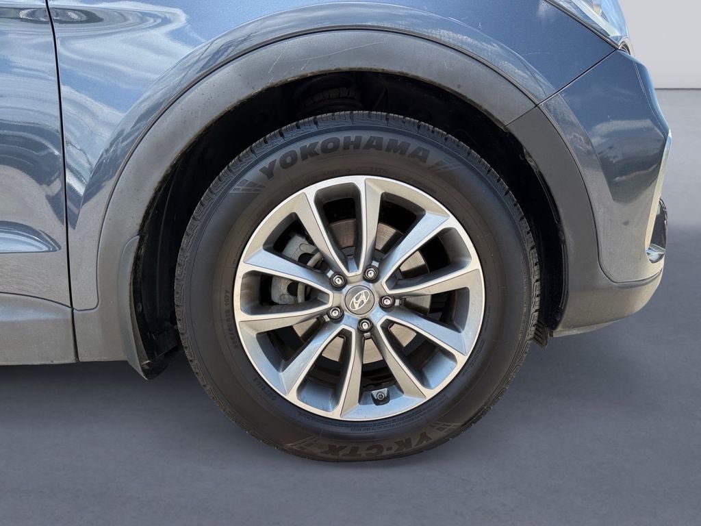 Used 2019 Hyundai Santa Fe XL SE w/ SE Premium Package 02 FWD image 9