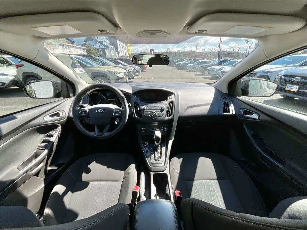 Used 2016 Ford Focus SE image 14