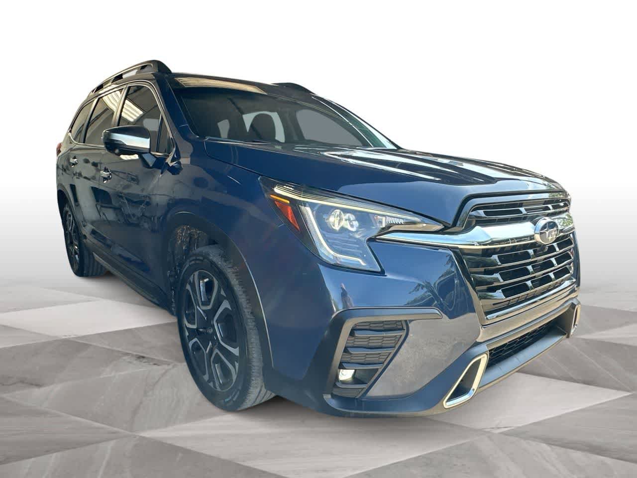 Certified 2023 Subaru Ascent Touring AWD/4WD image 2