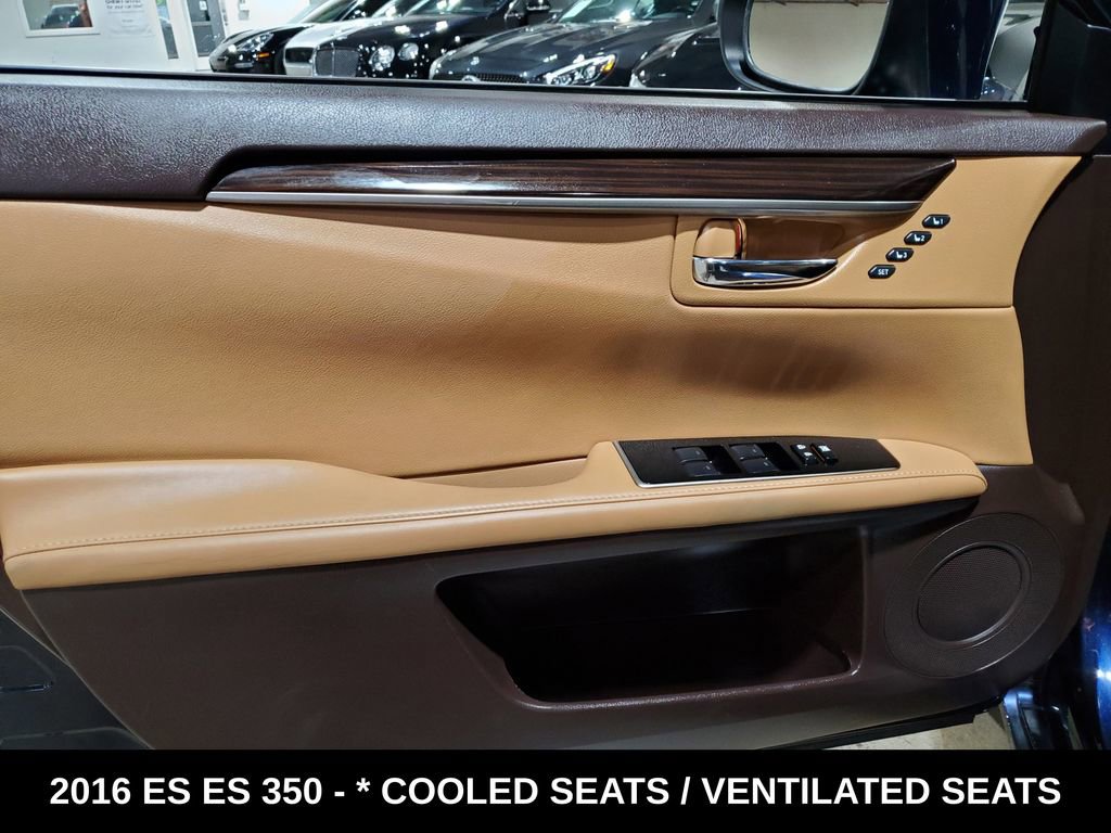 Used 2016 Lexus ES 350 w/ Luxury Package w/Wood Trim image 8