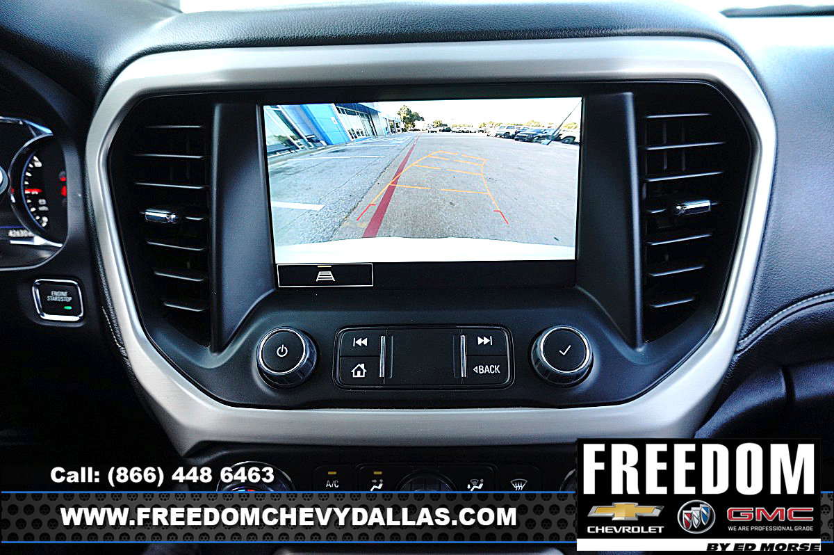 Certified 2023 GMC Acadia Denali FWD image 5