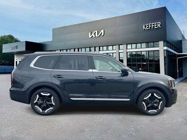 Certified 2025 Kia Telluride EX image 9