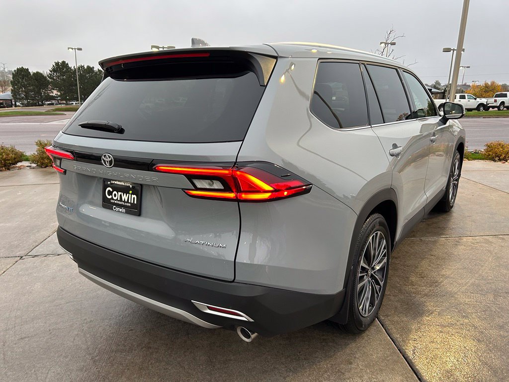 Used 2026 Toyota Grand Highlander AWD Hybrid image 8