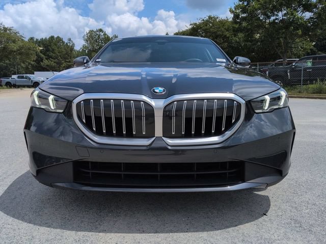 Used 2024 BMW 530i RWD image 9