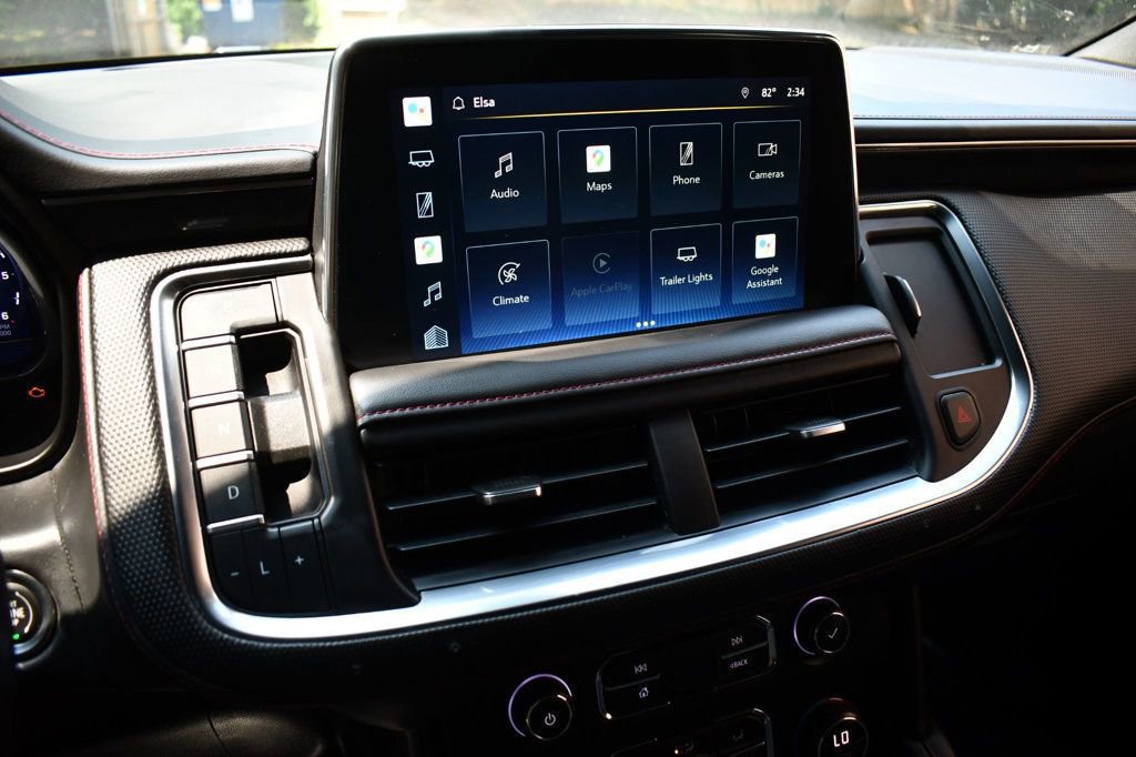 Used 2022 Chevrolet Suburban RST w/ Sport Performance Package image 31