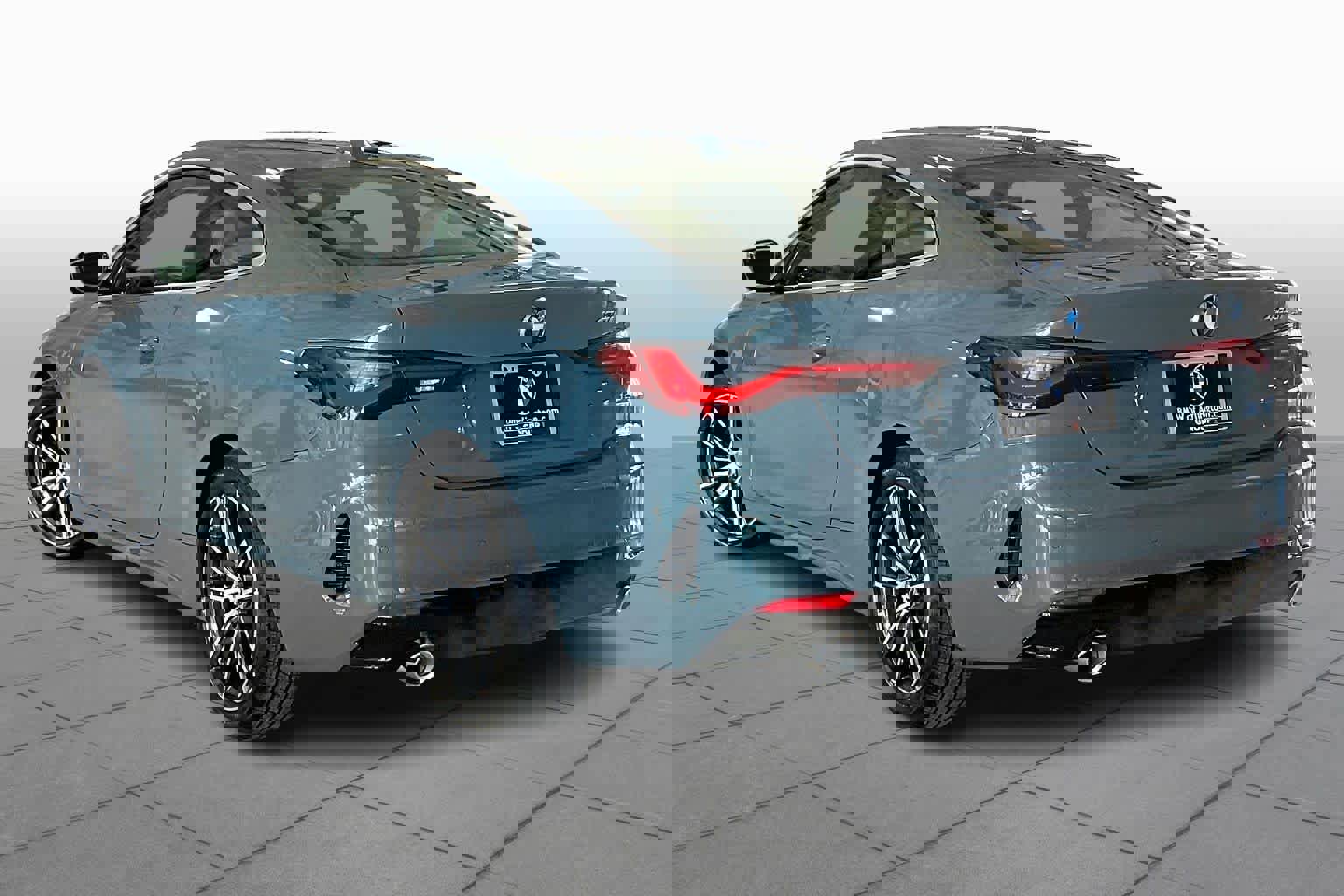 New 2026 BMW 430i Coupe w/ Premium Package image 12