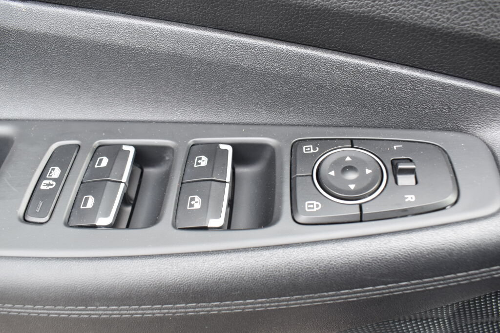 Used 2021 Hyundai Santa Fe SEL w/ Convenience Package AWD/4WD image 12