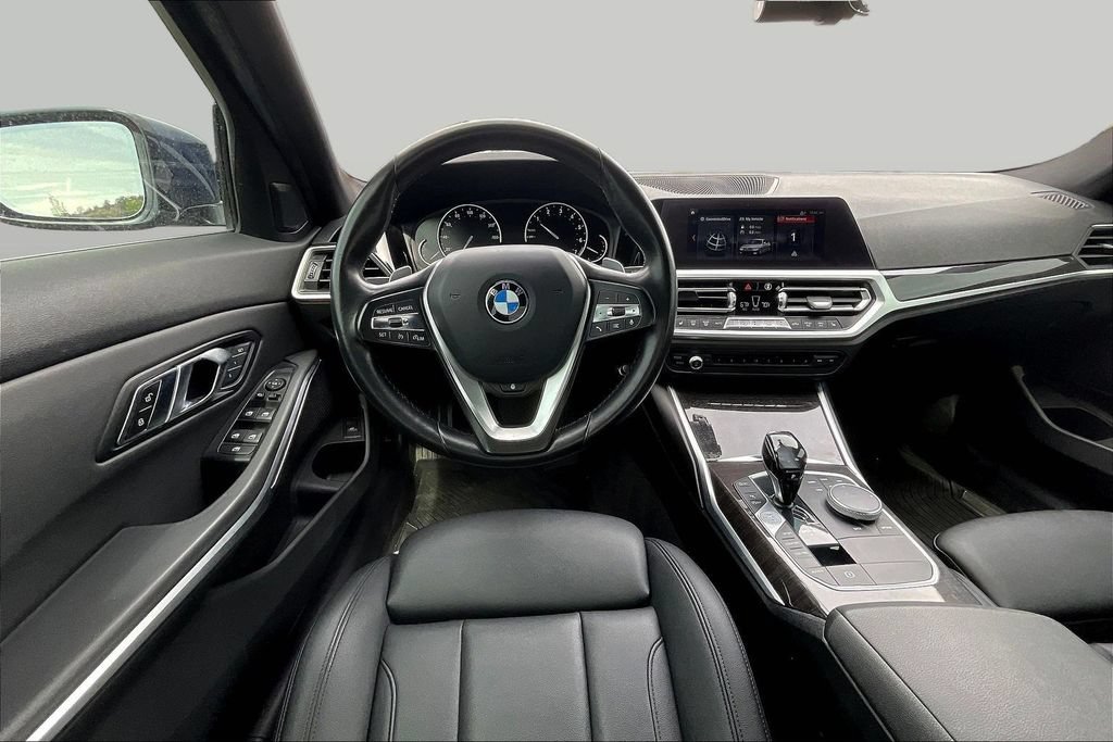 Used 2020 BMW 330i xDrive Sedan w/ Driving Assistance Package AWD/4WD image 8