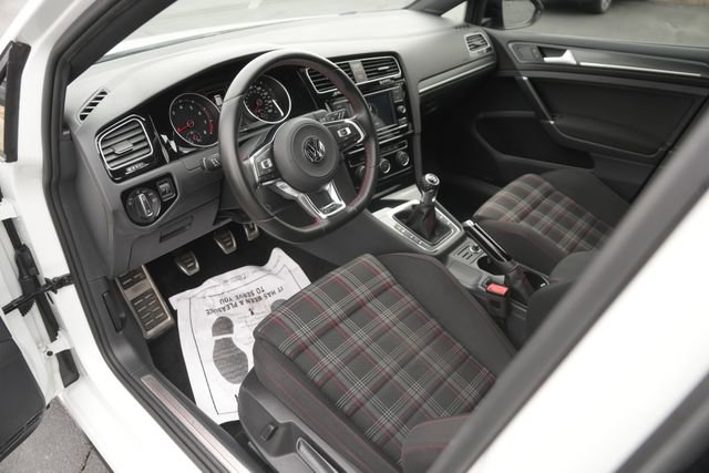 Used 2021 Volkswagen GTI S image 8