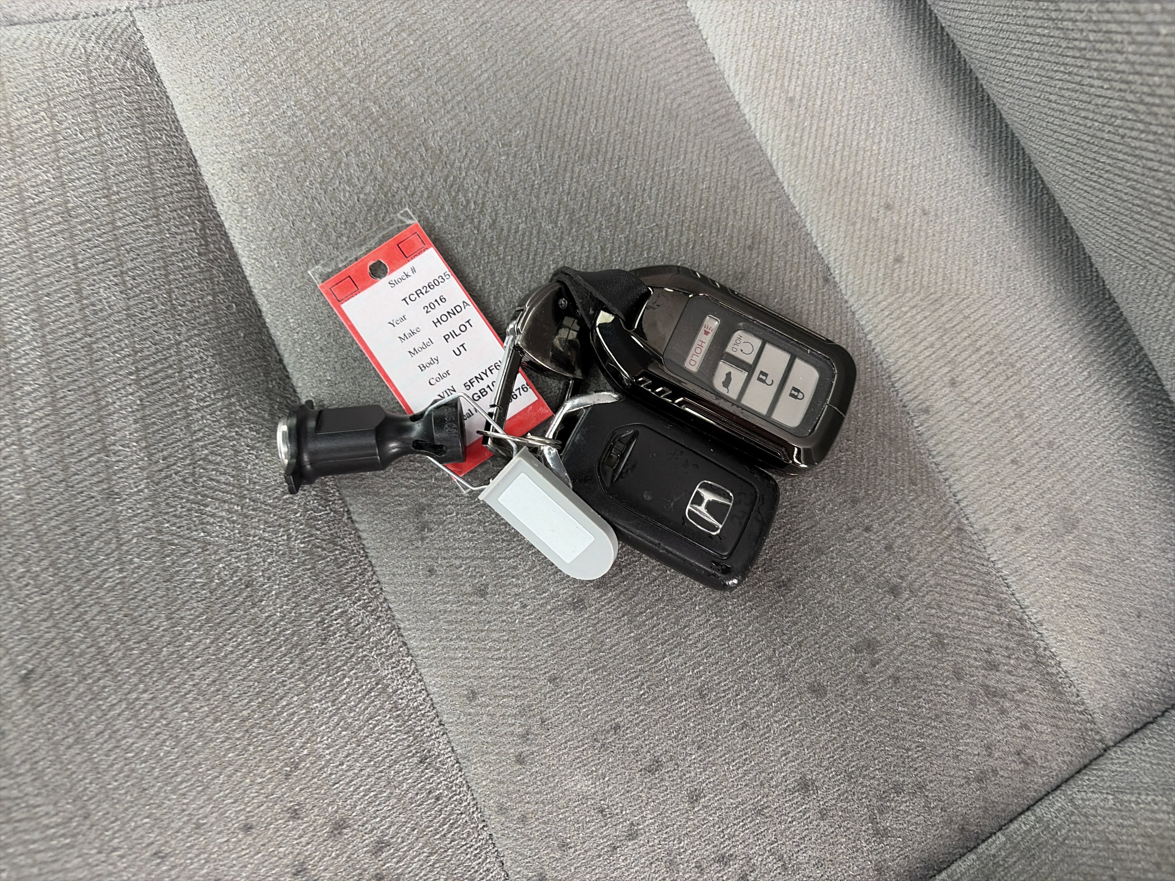 Used 2016 Honda Pilot EX image 30