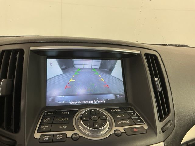 Used 2010 INFINITI G37 Journey w/ Premium Pkg image 21