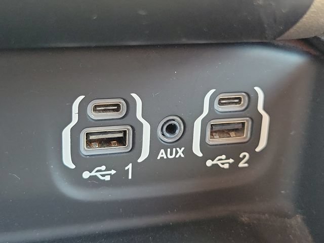 Used 2019 RAM 3500 Laramie AWD/4WD image 27