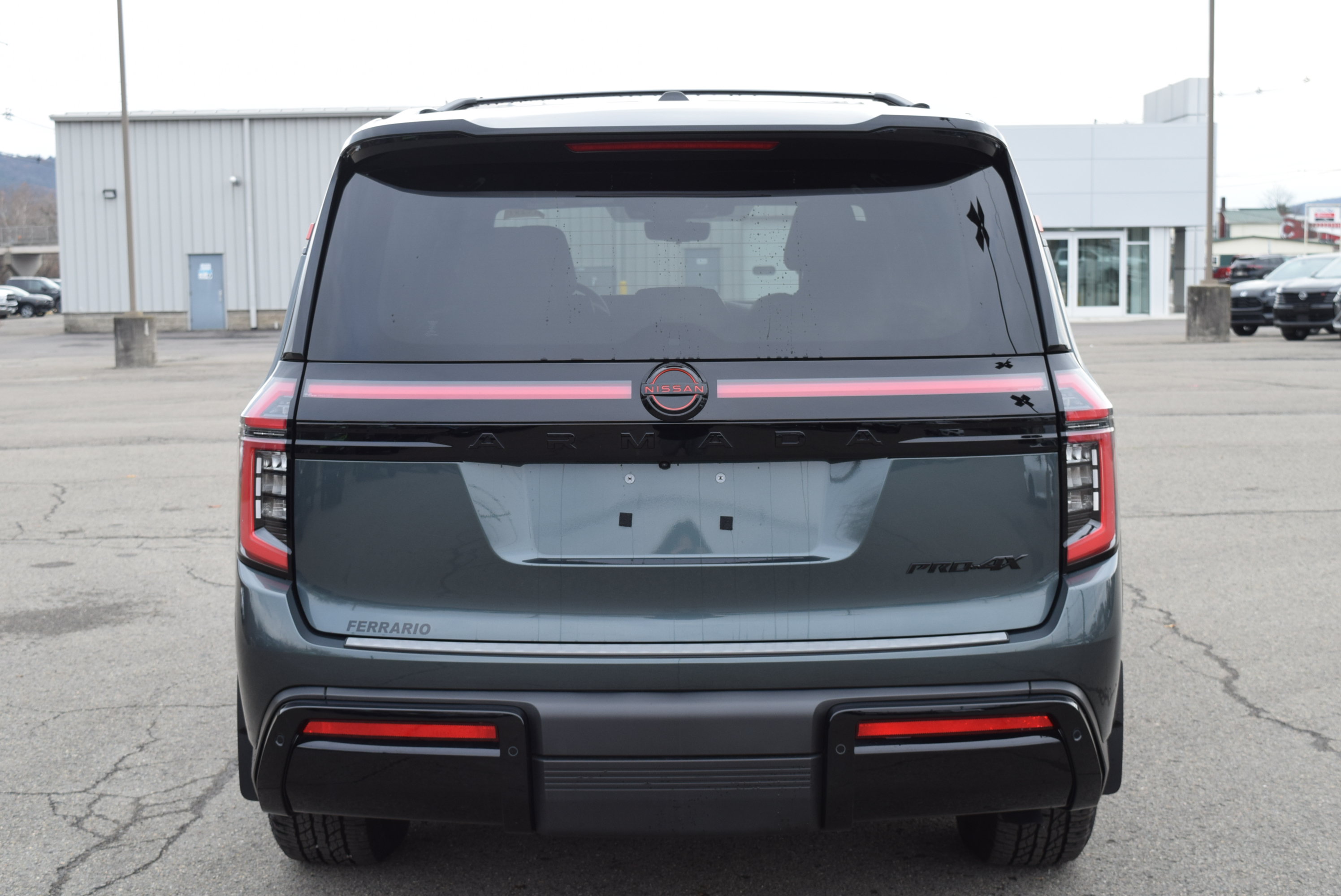 Used 2025 Nissan Armada PRO-4X AWD/4WD image 7