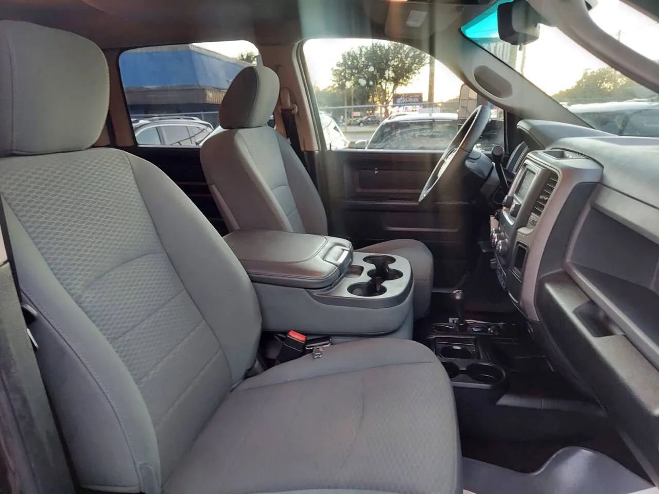 Used 2014 RAM 3500 Tradesman w/ Chrome Appearance Group image 18