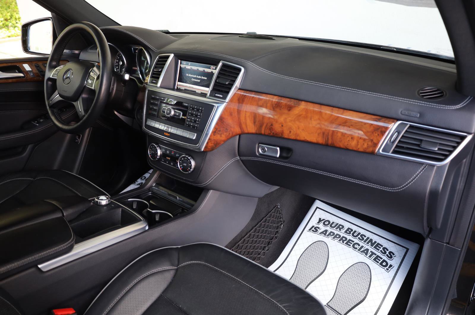 Used 2013 Mercedes-Benz ML 550 4MATIC image 29