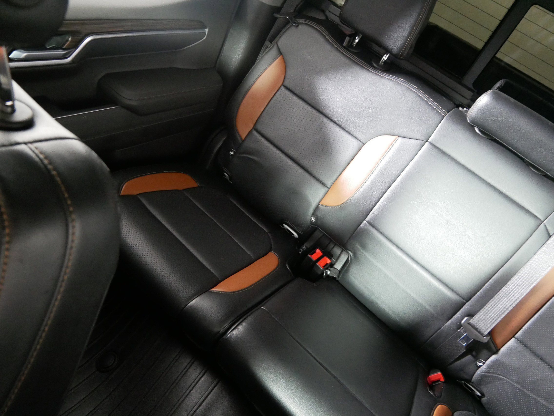 Used 2022 Chevrolet Silverado 1500 LT w/ Z71 Off-Road Package image 12