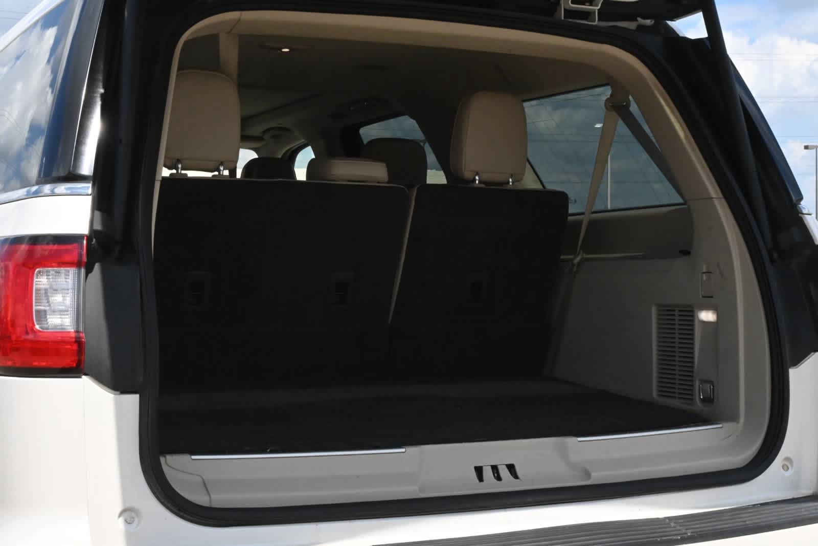 Used 2018 Lincoln Navigator L Reserve w/ Technology Package AWD/4WD image 14