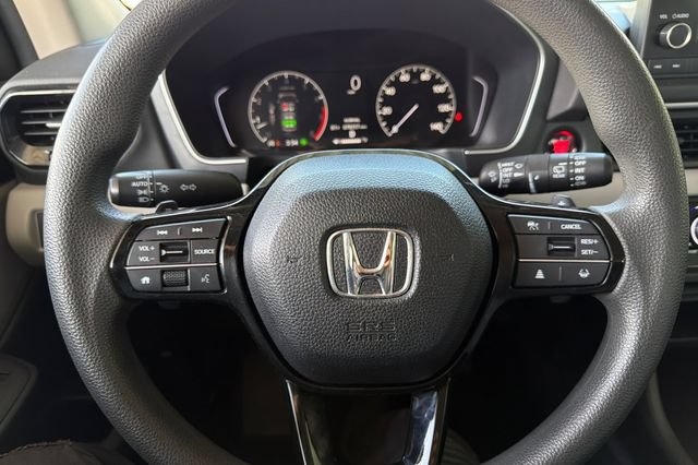 Used 2023 Honda Pilot LX image 29