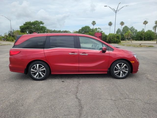 Used 2024 Honda Odyssey Touring image 4