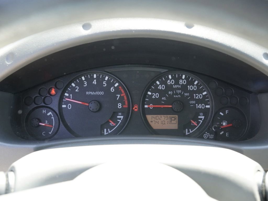 Used 2017 Nissan Frontier SV image 12