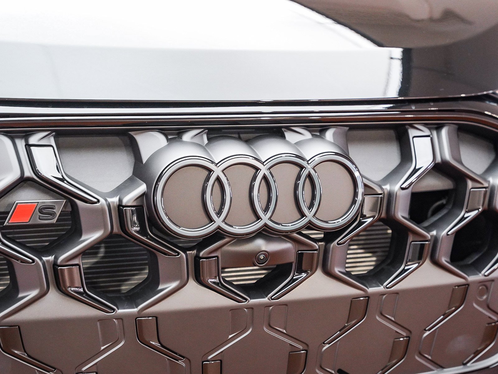 New 2025 Audi SQ5 Premium Plus image 7
