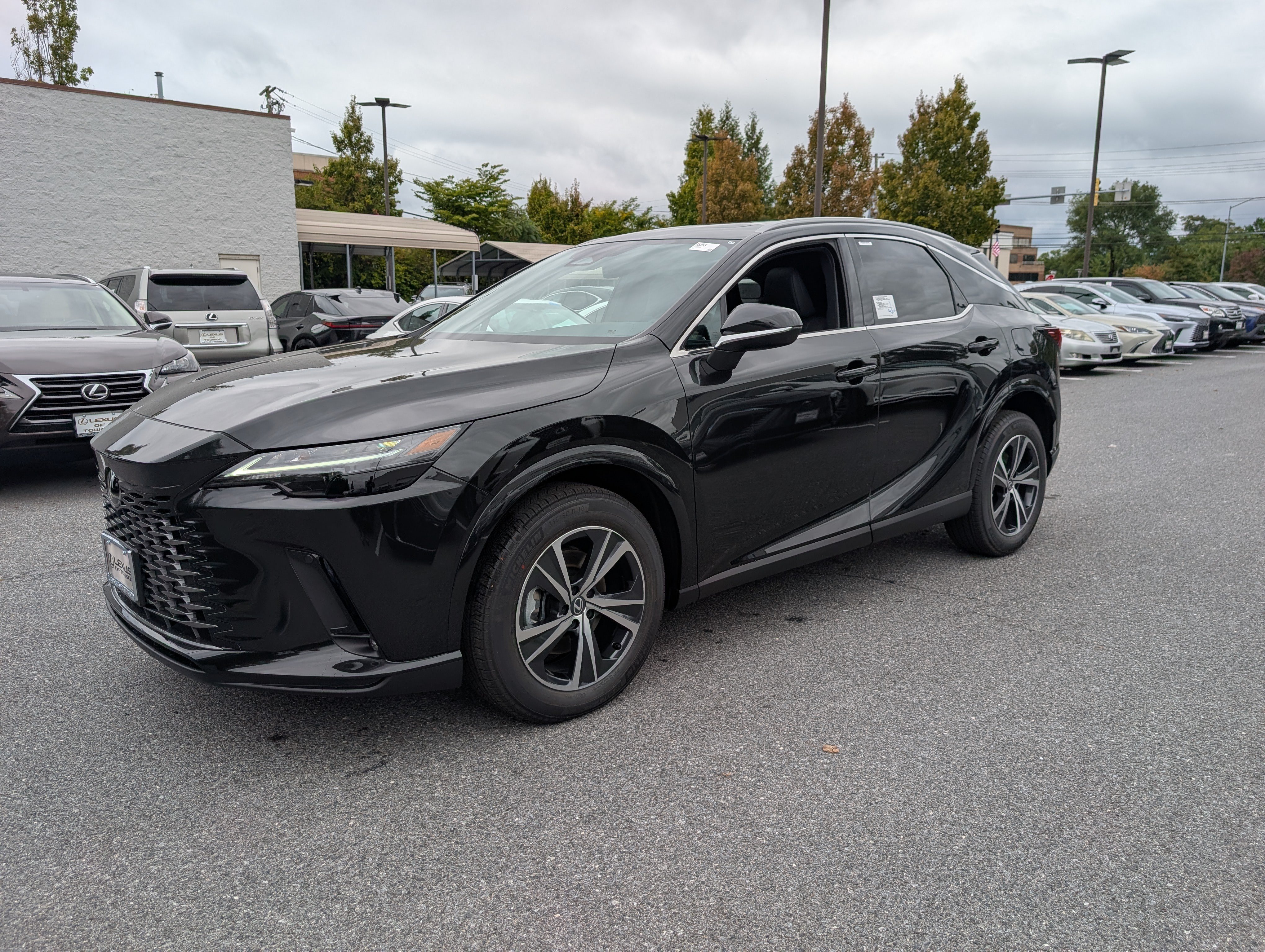 New 2026 Lexus RX 350 Premium w/ Accessory Package (Z1) AWD/4WD image 4