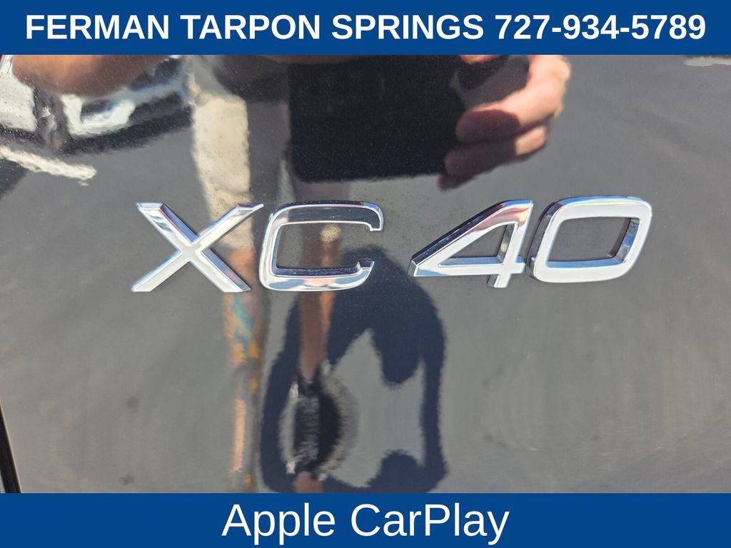 Certified 2024 Volvo XC40 B5 Plus AWD/4WD image 18
