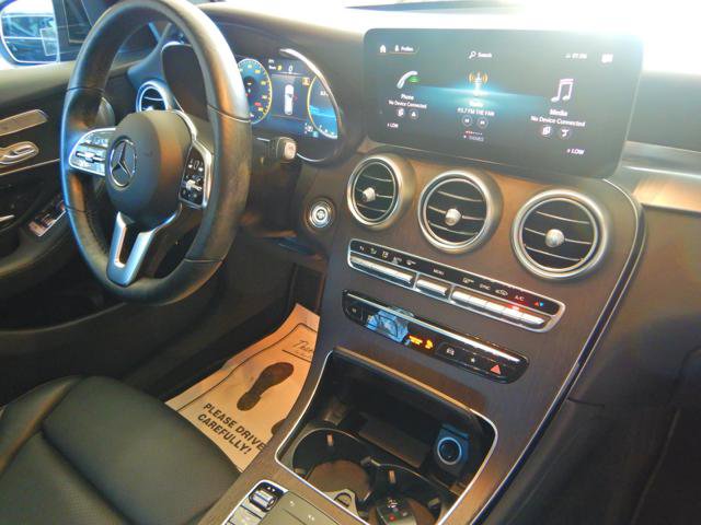 Used 2021 Mercedes-Benz GLC 300 4MATIC w/ AMG Line image 5