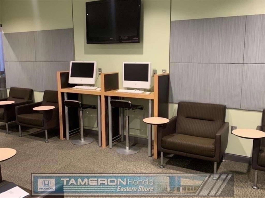 Used 2015 Ford F150 XLT w/ Equipment Group 301A Mid image 34