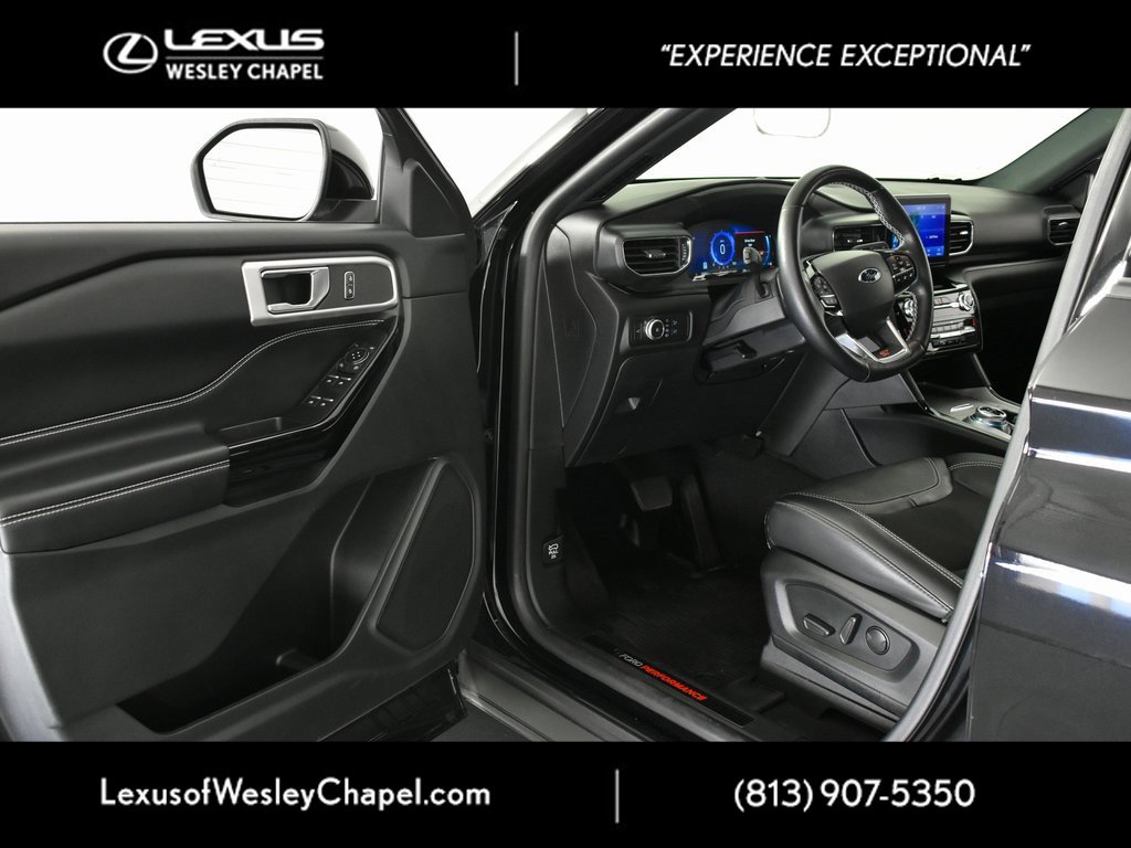Used 2022 Ford Explorer ST w/ ST Street Pack image 19