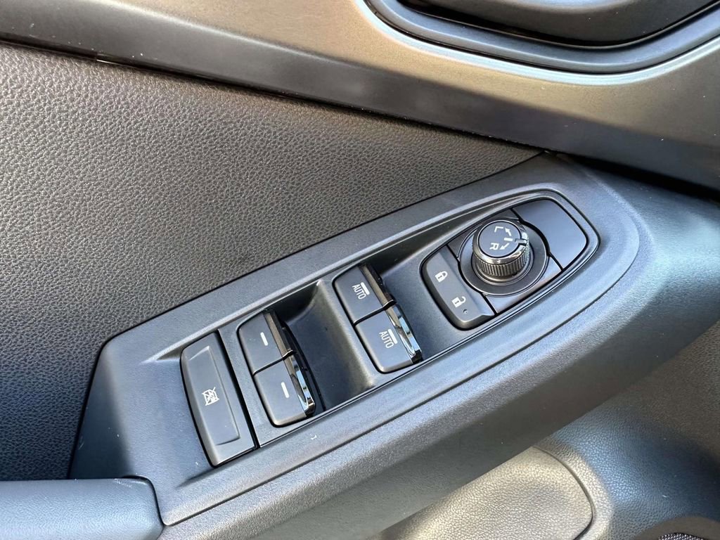 Certified 2025 Subaru Impreza 2.0i image 30