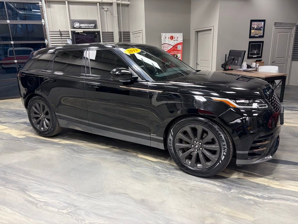 Used 2019 Land Rover Range Rover Velar R-Dynamic SE image 30
