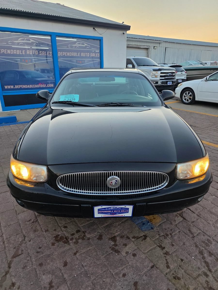 Used 2000 Buick Le Sabre Custom w/ Premium Opt Pkg FWD image 2