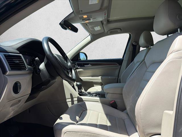 Used 2018 Volkswagen Atlas SEL Premium AWD/4WD image 11