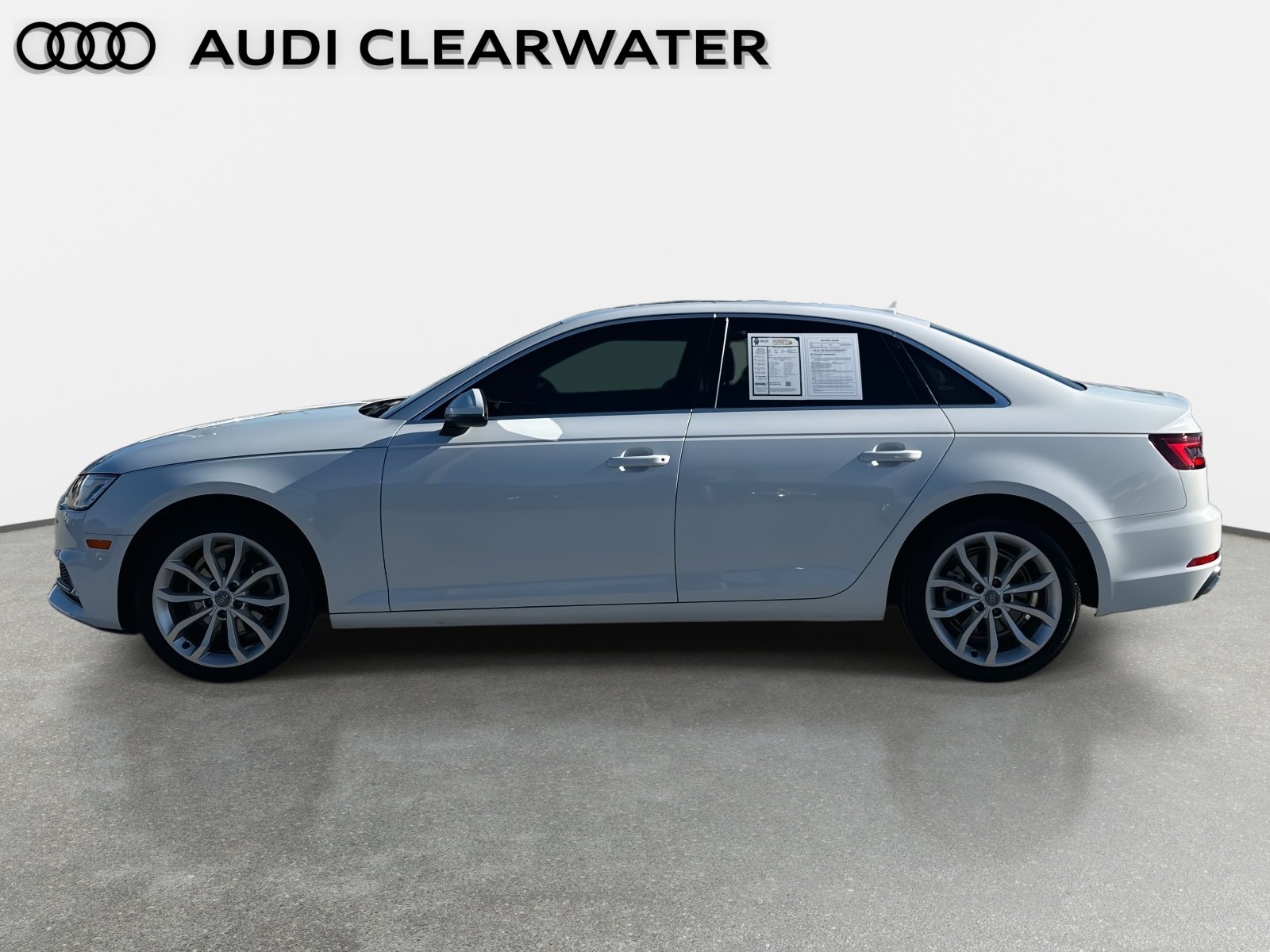 Used 2019 Audi A4 2.0T Premium w/ Convenience Package image 4
