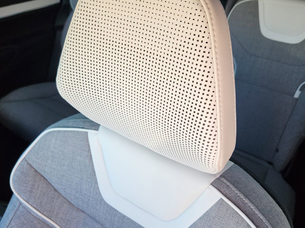 Used 2025 Volvo EX90 Ultra image 5