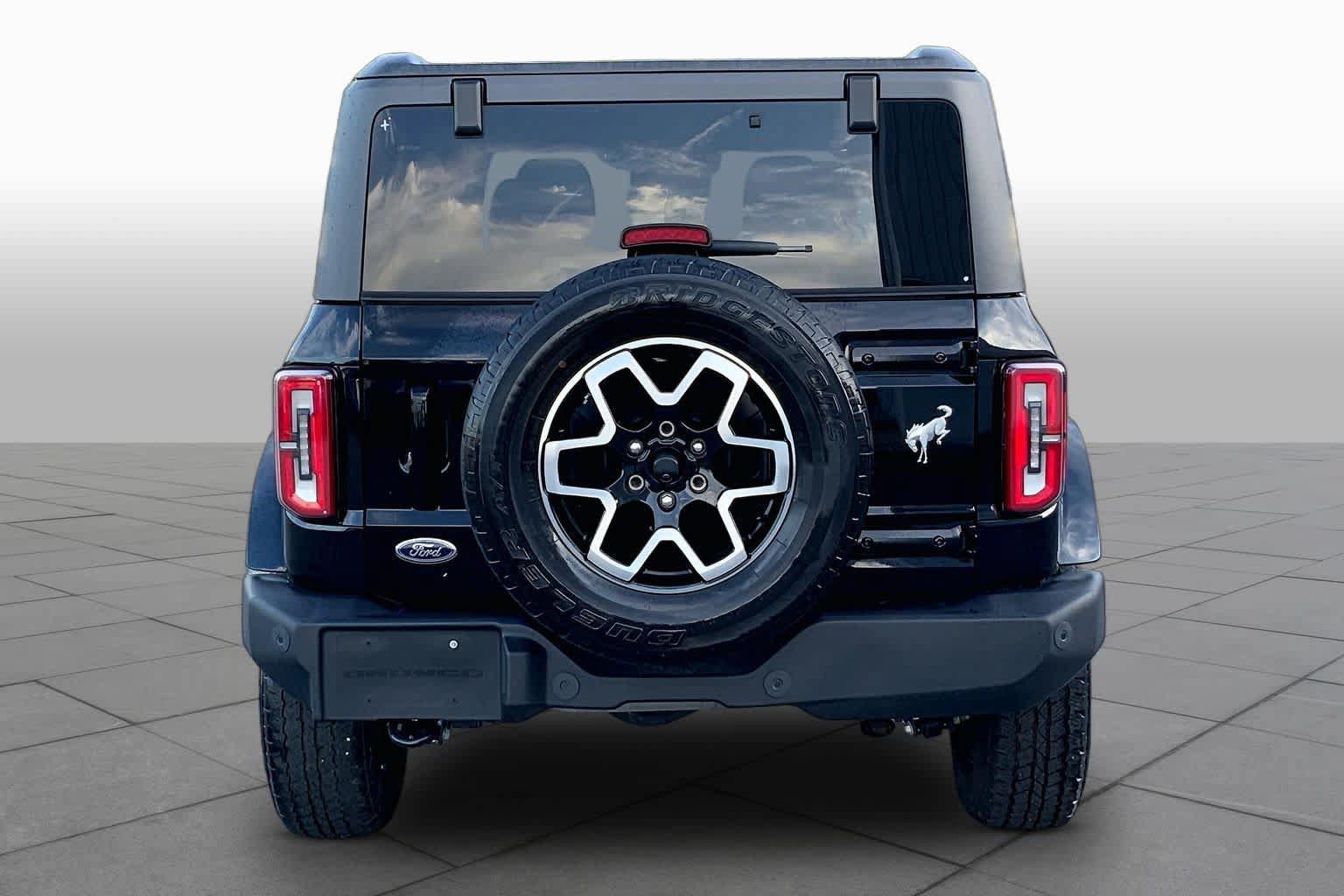 Used 2022 Ford Bronco Outer Banks AWD/4WD image 5