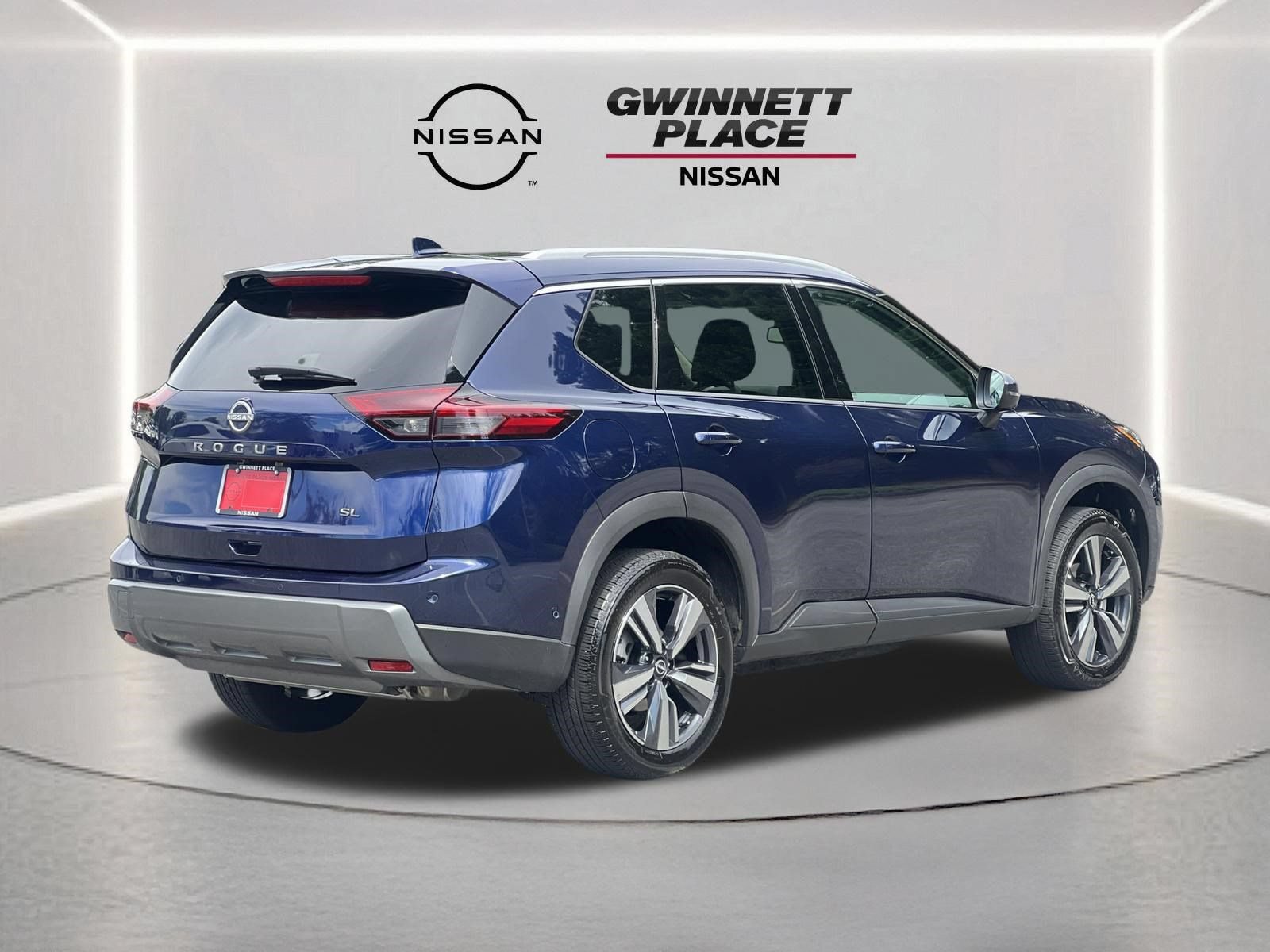 Certified 2026 Nissan Rogue SL FWD image 24