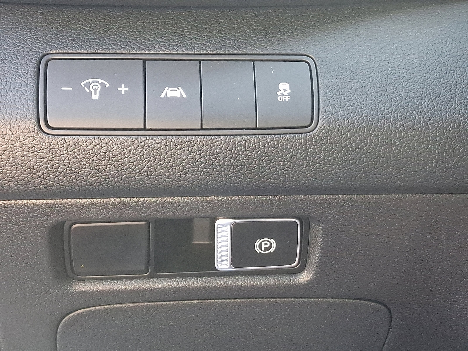 Used 2022 Hyundai Santa Fe SEL image 24