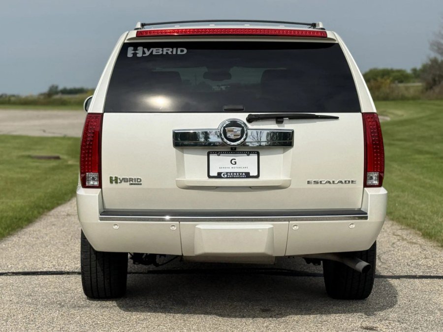 Used 2009 Cadillac Escalade Hybrid image 8