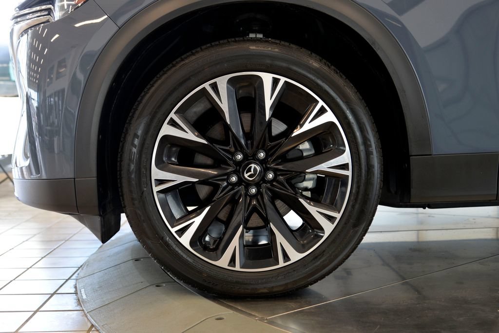 Certified 2026 MAZDA CX-90 Plug-In Hybrid w/ Premium Plus AWD/4WD image 10