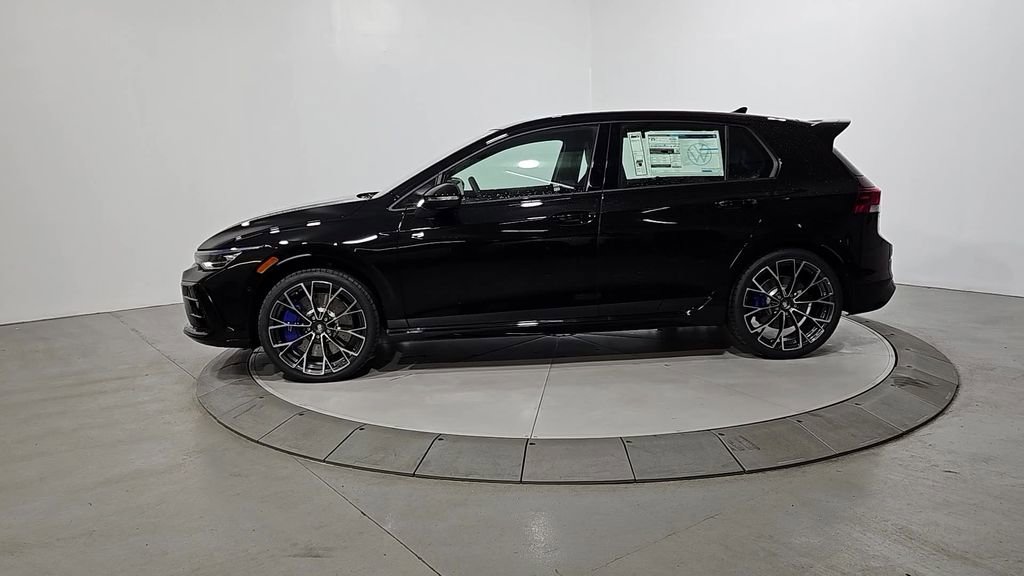 New 2026 Volkswagen Golf 2.0T image 2