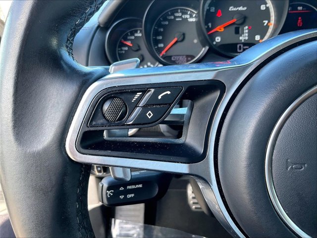 Used 2016 Porsche Cayenne Turbo AWD/4WD image 19