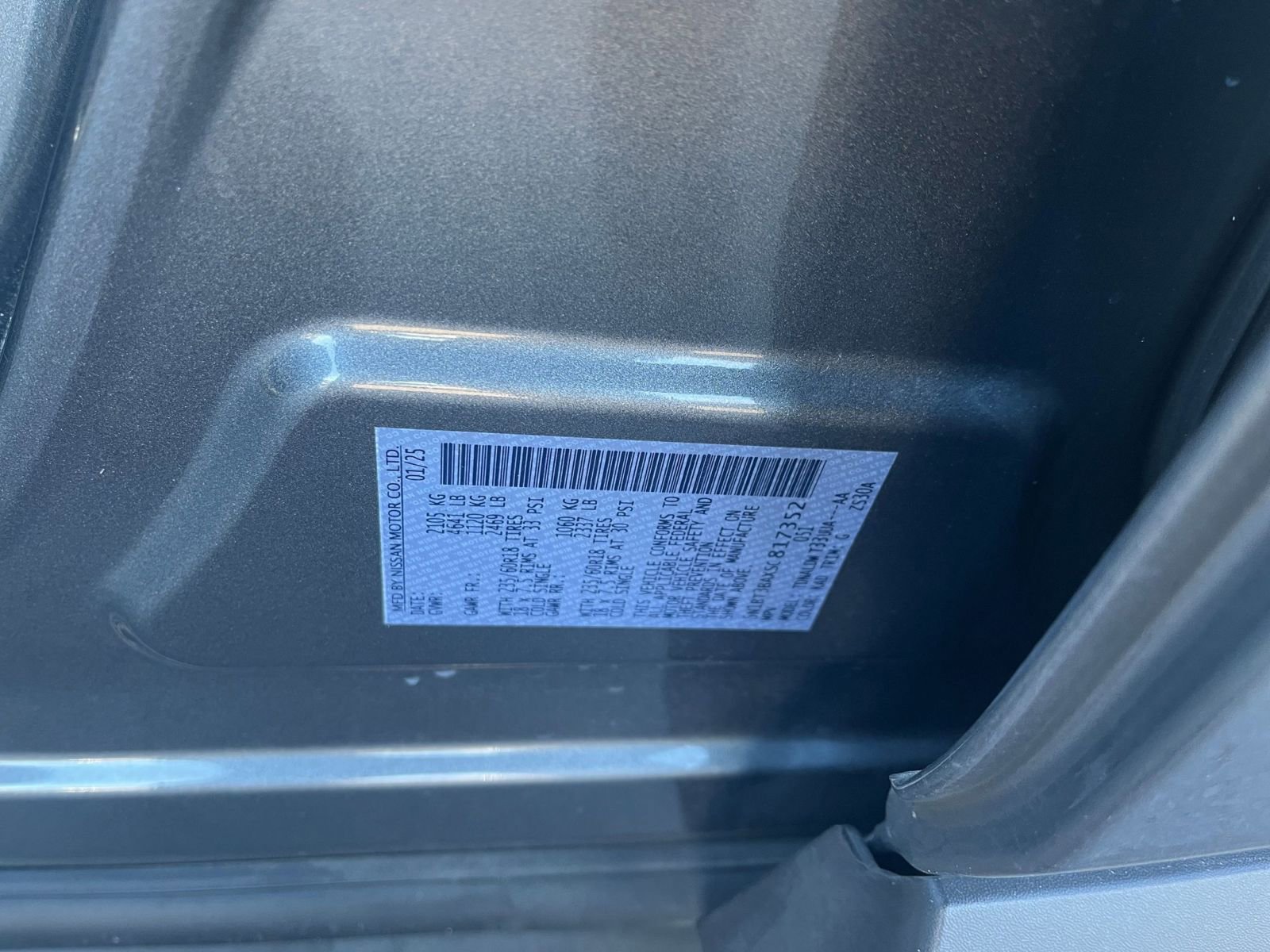 Used 2025 Nissan Rogue SV image 29