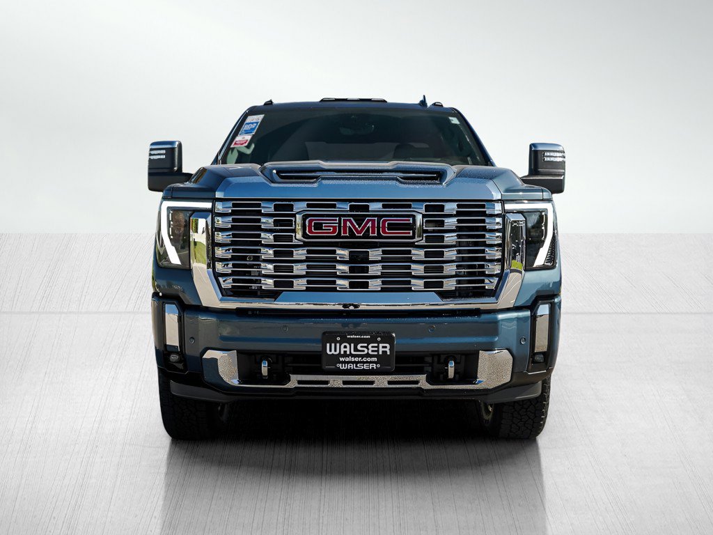 New 2026 GMC Sierra 3500 Denali w/ Denali Reserve Package image 2
