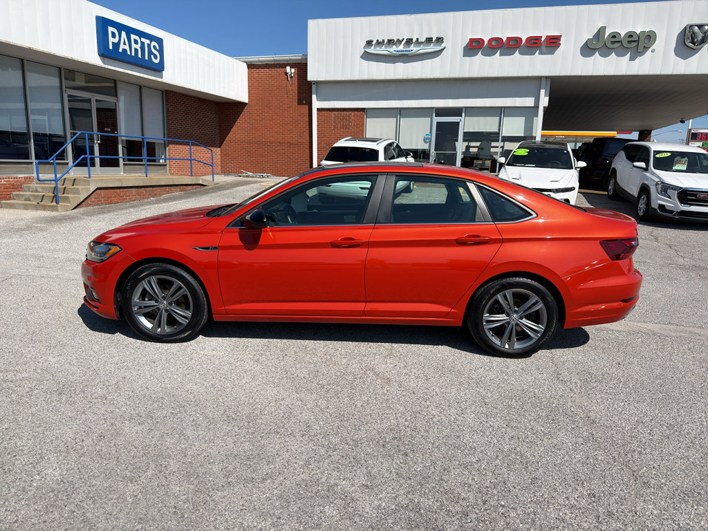 Used 2020 Volkswagen Jetta R-Line w/ R-Line Cold Weather Package FWD image 7